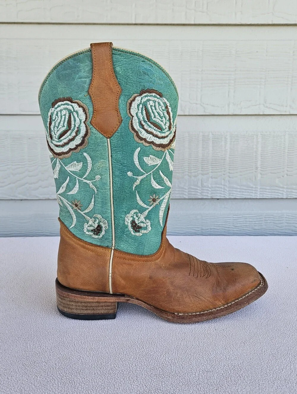 Circle G by Corral Honey Turquoise Flower Western Boot Girl Youth SZ 4 Leather